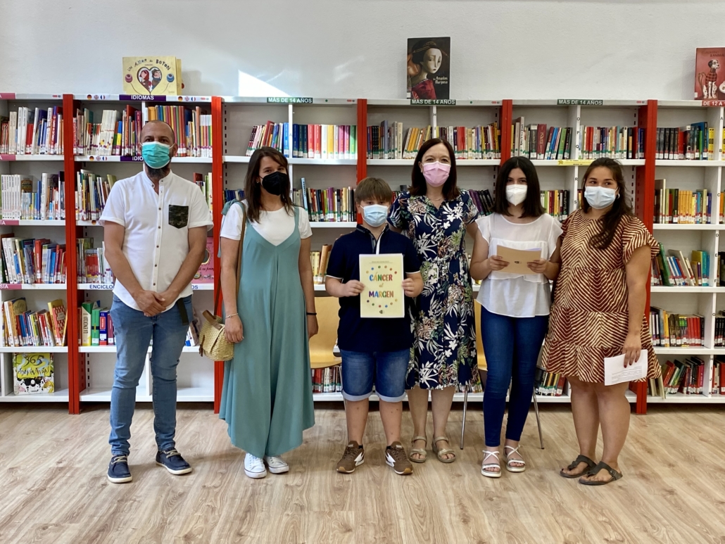 Los cuentos del proyecto “+ Vida + Saludable” para la prevención oncológica en el ámbito escolar, se exponen en la Biblioteca Infantil de Alcázar