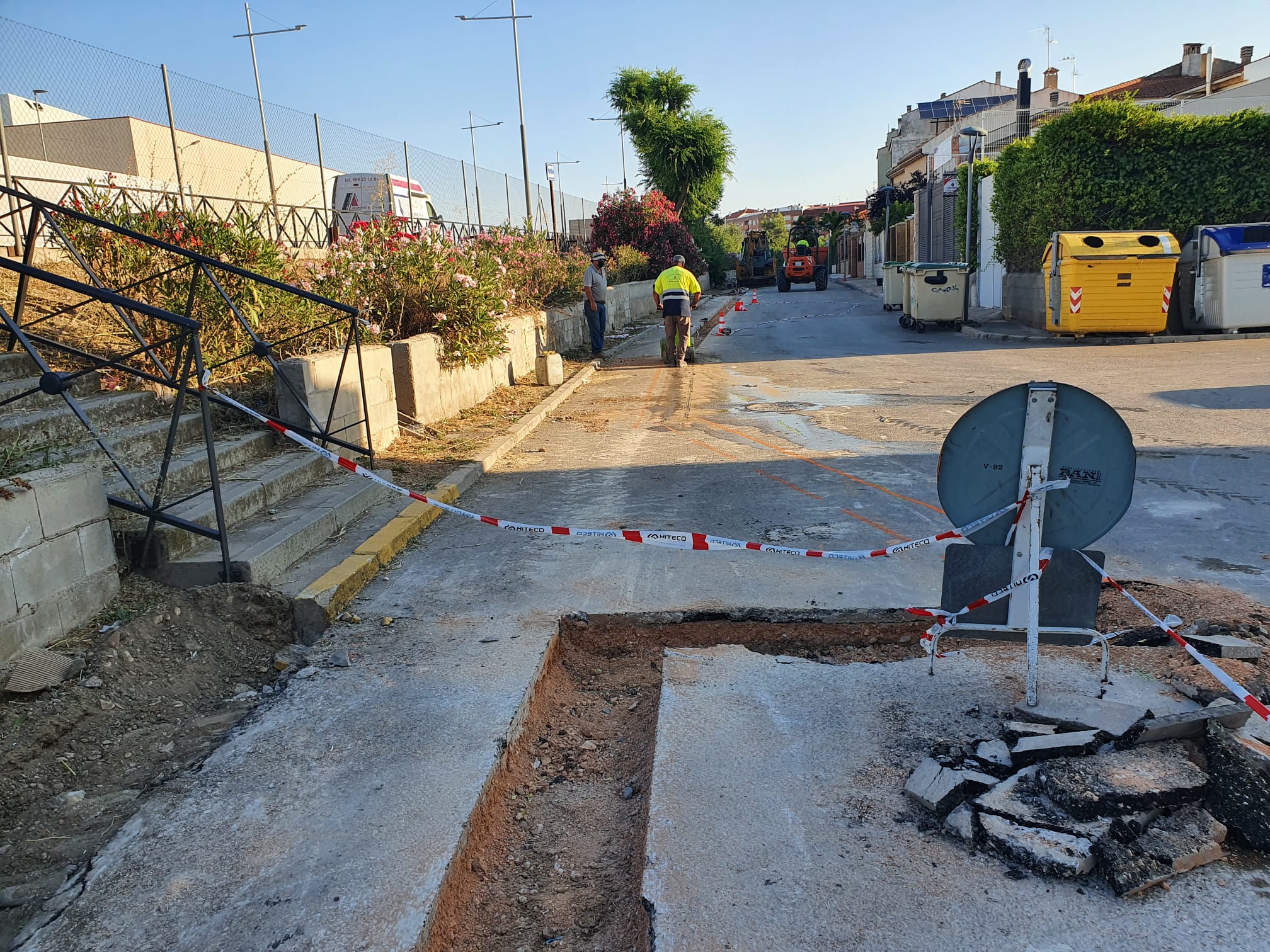 Comienzan las obras de asfaltado y acerado en la zona del Parque Ferial y la barriada de El Congo