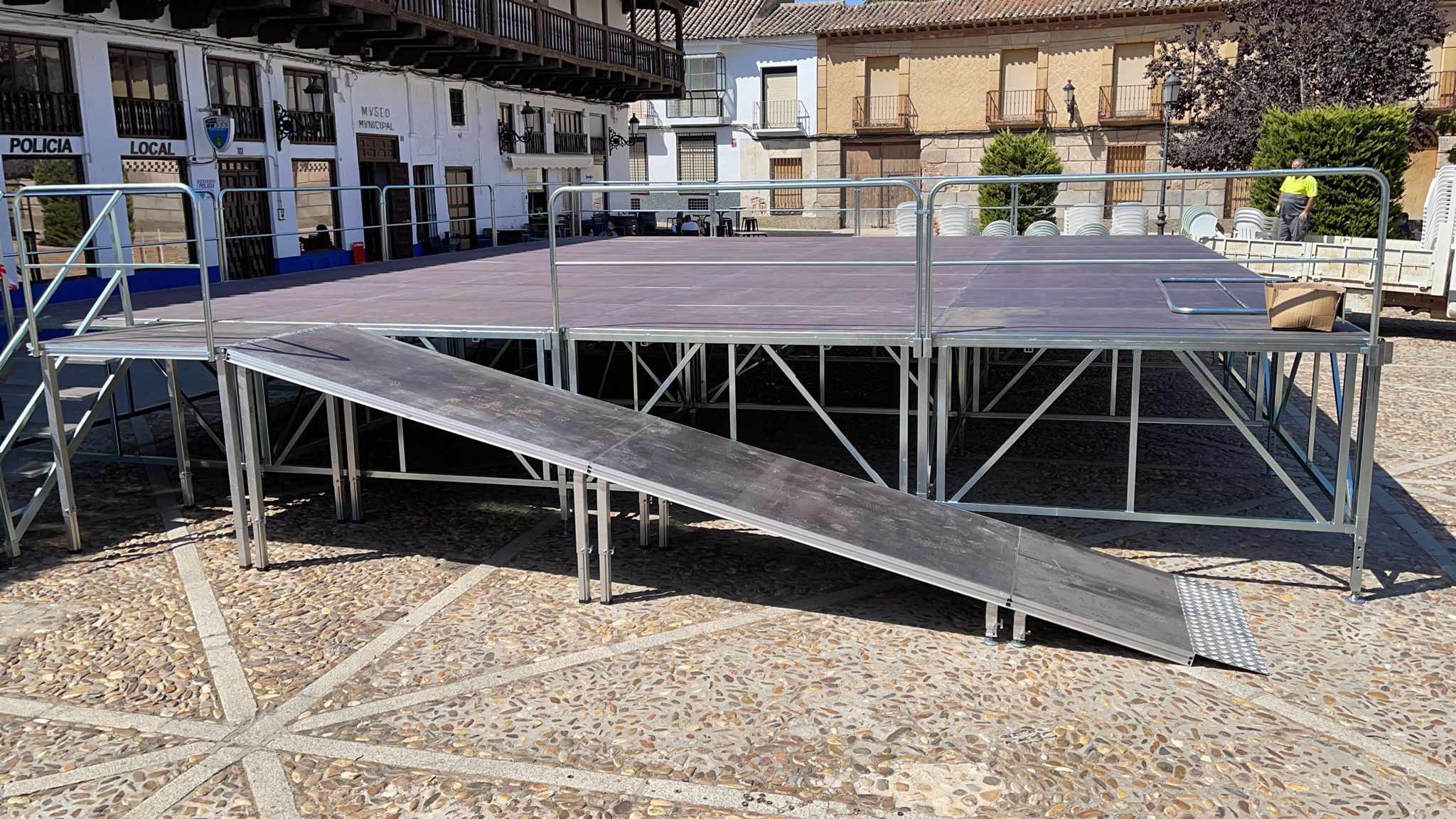 Consuegra estrena escenario modular