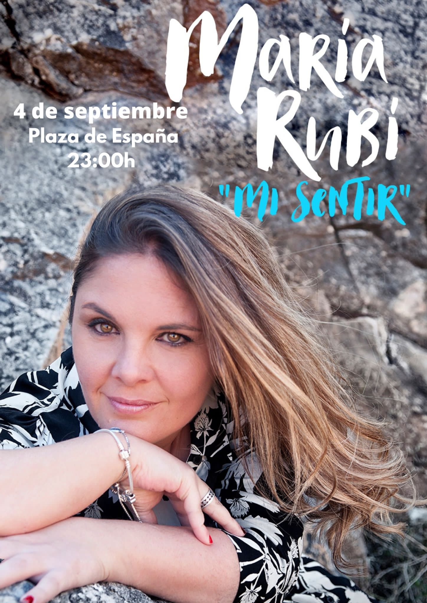 María Rubí en concierto