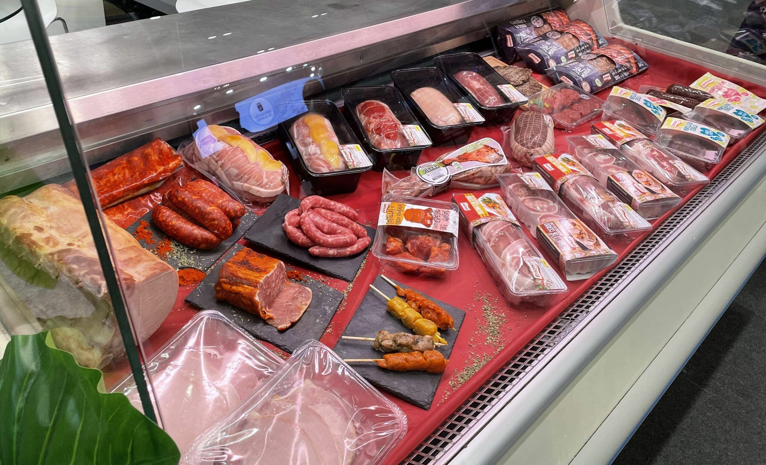 Emcesa revoluciona Salón Gourmets con sus morcillas saludables