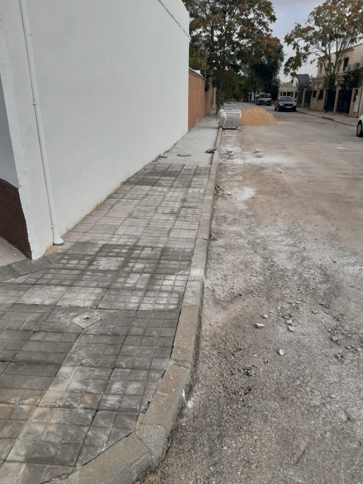 El Ayuntamiento de Alcázar invierte 10.774 euros en obras de reposición y nuevo acerado en Alameda de Cervera