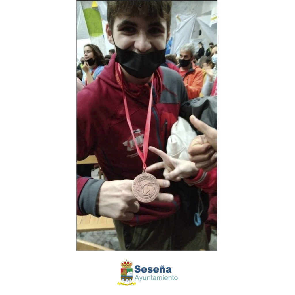 JORGE VIVAR, MEDALLA DE BRONCE EN EL SUPERCAMPEONATO DE ESCALADA – Ayuntamiento de Seseña