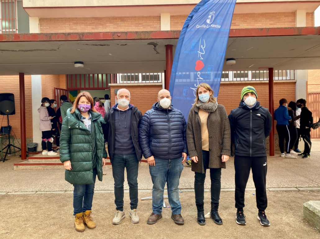 500 participantes en las actividades deportivas y solidarias del IES María Zambrano