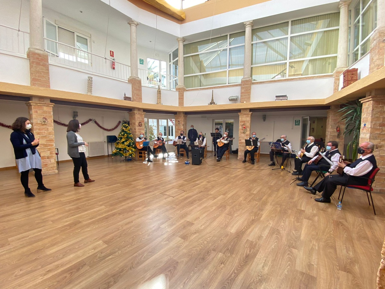 El Centro de Mayores celebra sus actividades de Navidad
