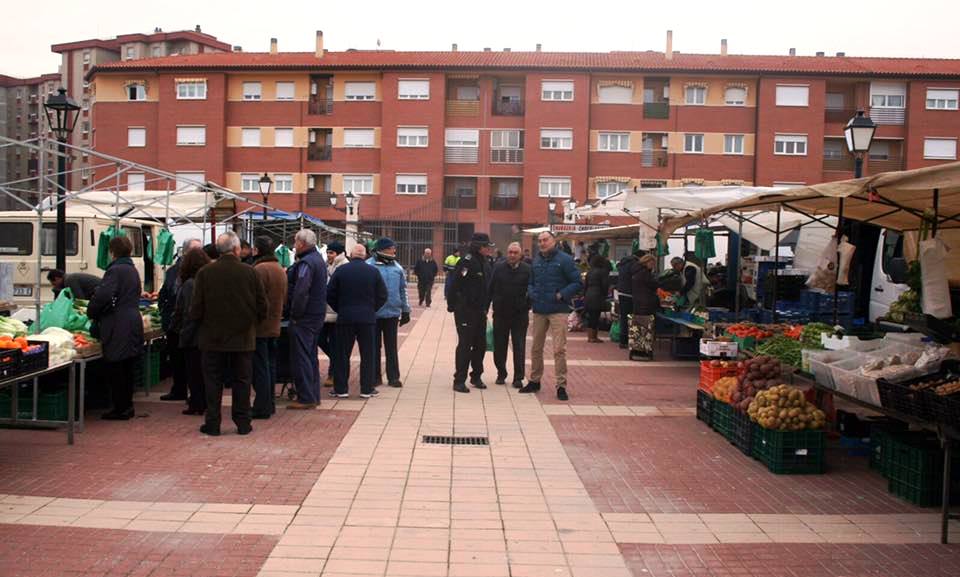 El jueves 6 de enero no habrá mercadillo municipal debido a la festividad del día de la Epifanía del Señor