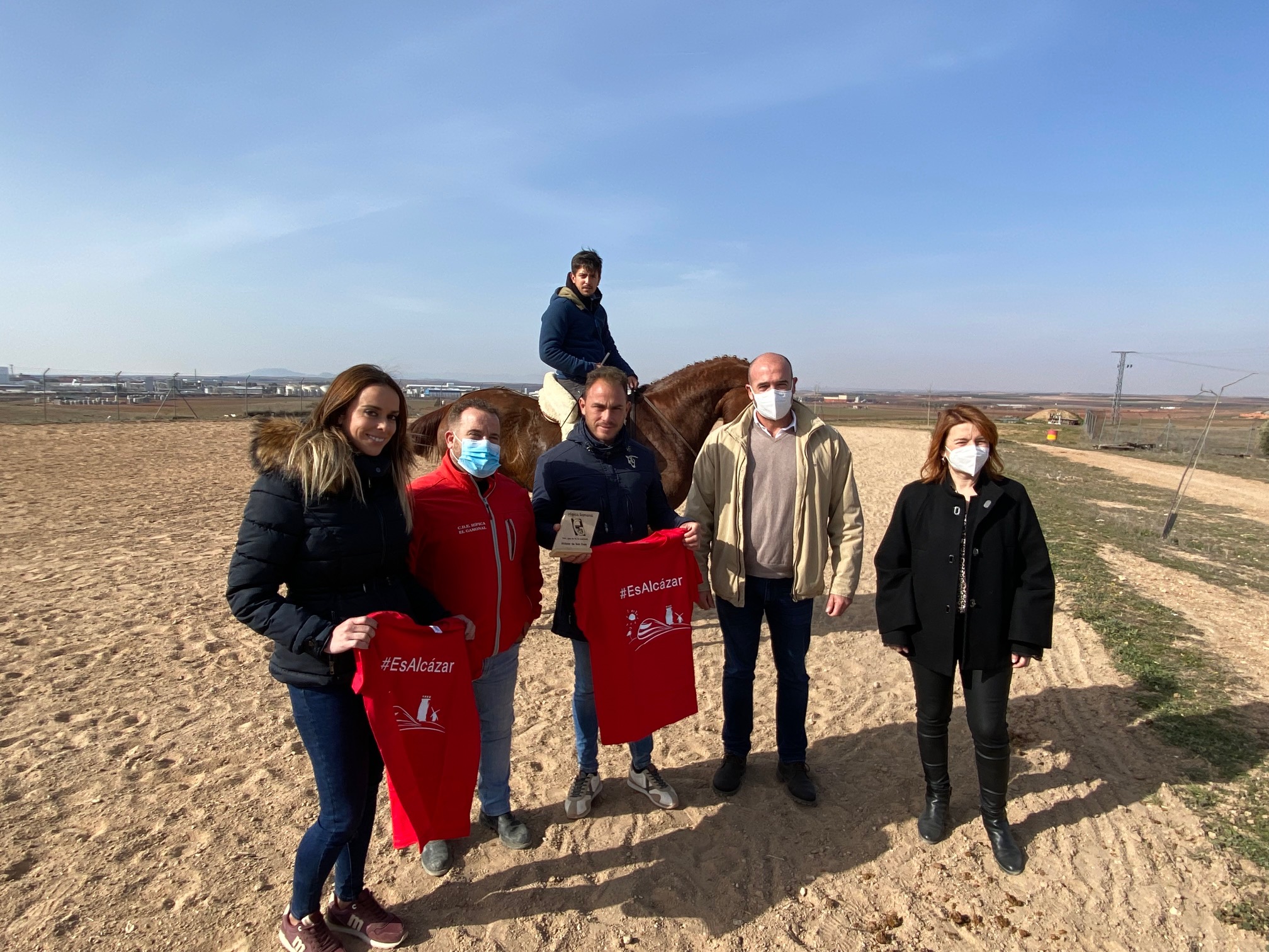 El Club Hípica el Gamonal organiza un Clinic de Doma Vaquera que imparte el campeón de España, Luís Fernando Benítez
