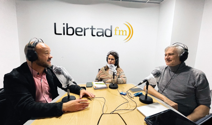 José Carlos Lopezosa comparte cómo superar fobias y miedos en el nuevo programa de la emisora Libertad FM