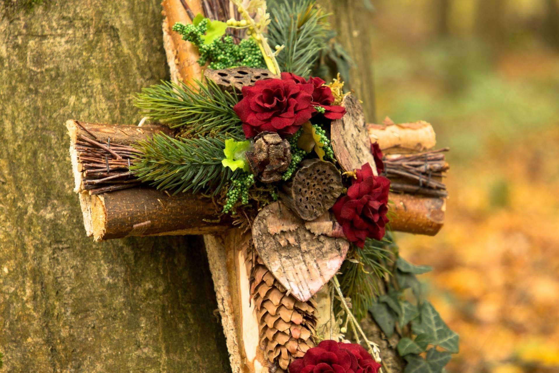 ¿Cuáles son las características de un funeral ecológico? Funos