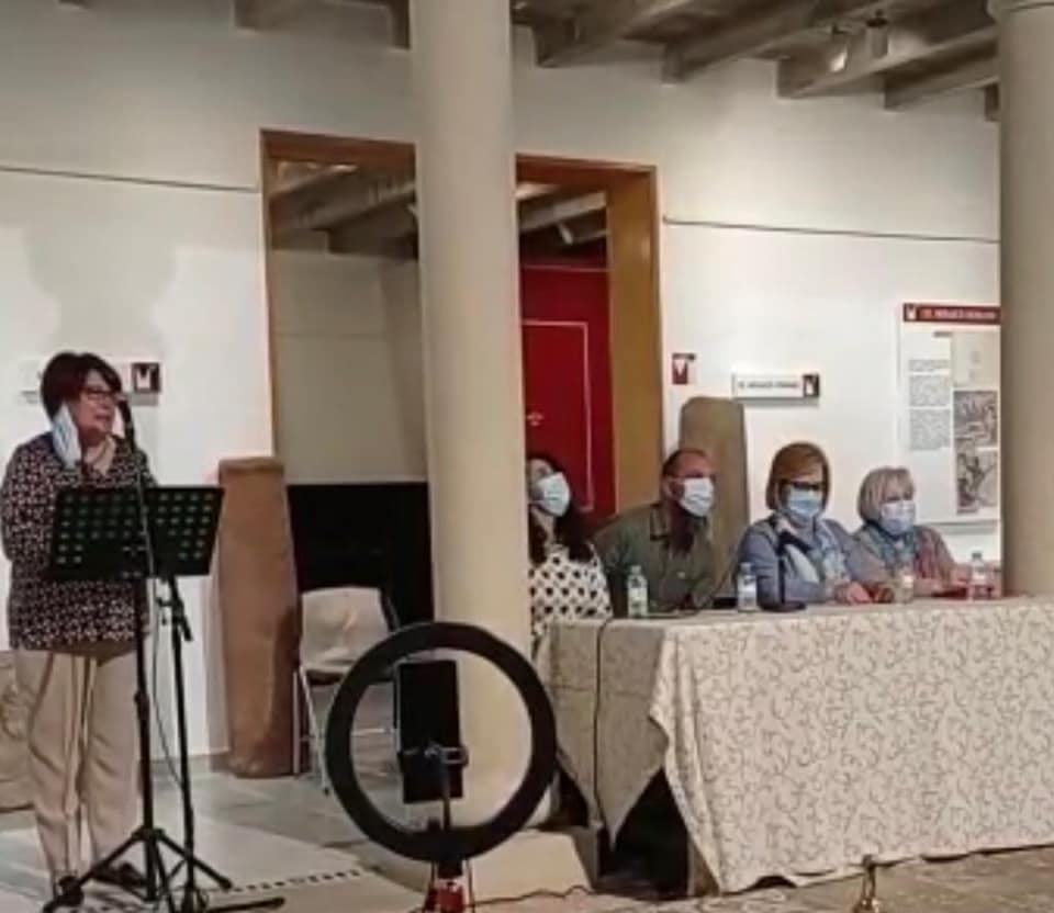 Entregados los premios del Certamen “Entre Nosotras” que organiza la Asociación de Amas de Casa, Consumidores y Usuarios Calatrava