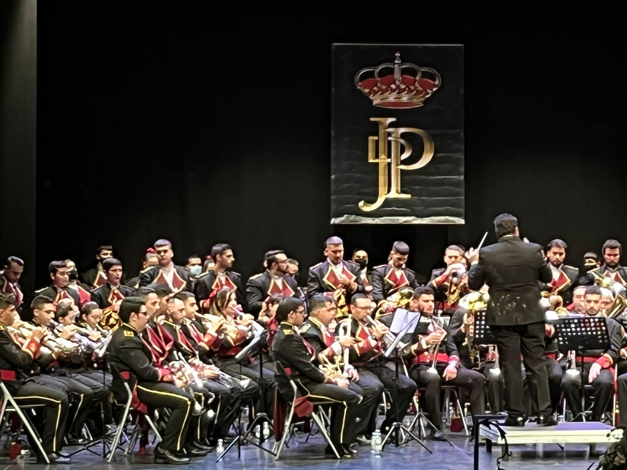 Jesús del Perdón y Las Tres Caídas llenaron el Teatro Emilio Gavira En El XIII Certamen de Bandas de Semana Santa