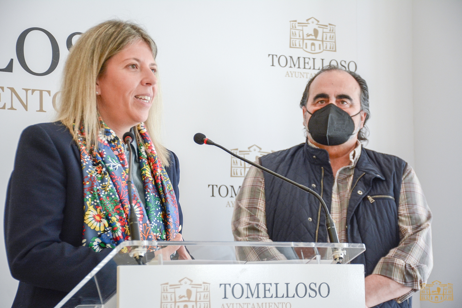 La alcaldesa presenta “Trilogía”, una “espectacular” exposición que reunirá en el López Torres a Fermín García Sevilla, José Manuel Belmonte y Manuel Luna