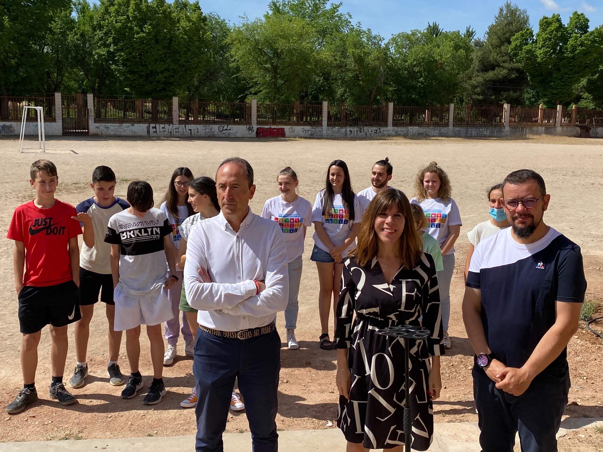 El IES Juan Bosco trabaja en el desarrollo de la Agenda 2030 con un proyecto de reciclaje y ajardinamiento del centro