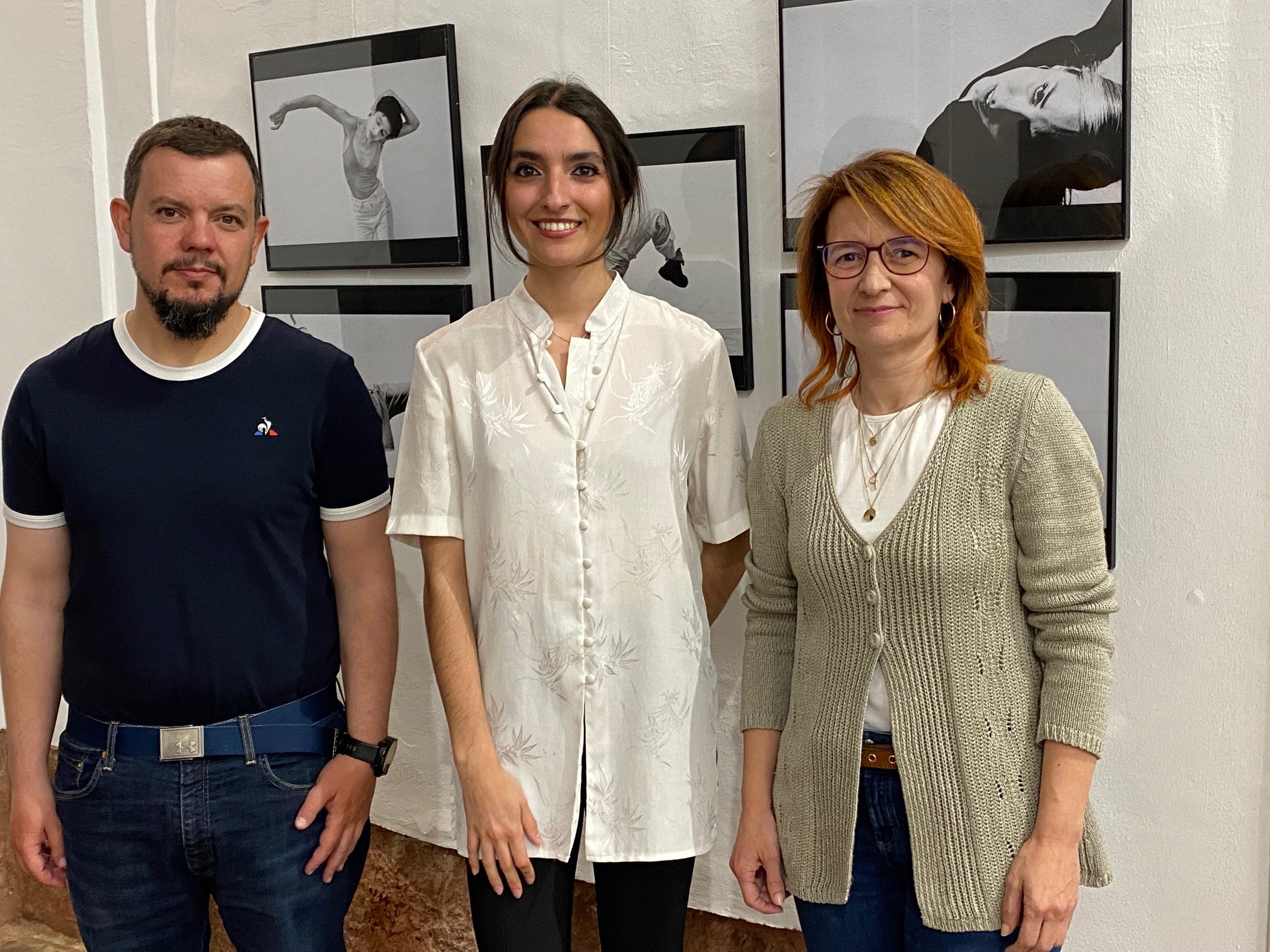 Exposición fotográfica sobre danza de Lucía Fernández para conmemorar el Día de la Danza