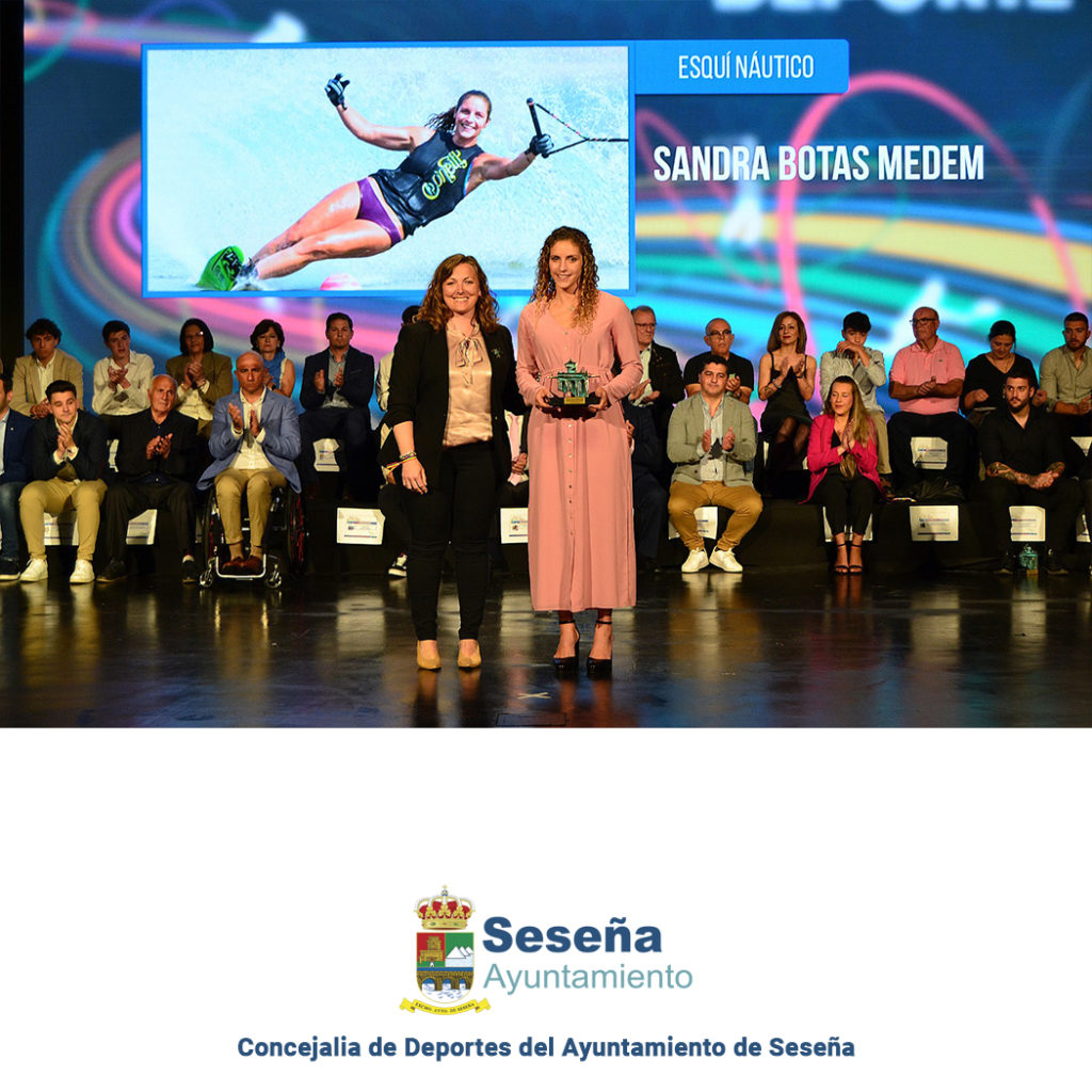 SANDRA BOTAS Y JORGE VIVAR RECIBIERON SUS PREMIOS EN LA GALA DEL DEPORTE – Ayuntamiento de Seseña