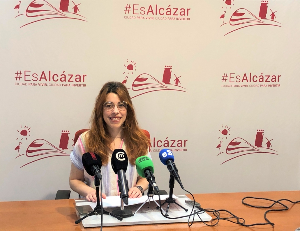 El ayuntamiento presenta las actividades de Infancia y Juventud para verano