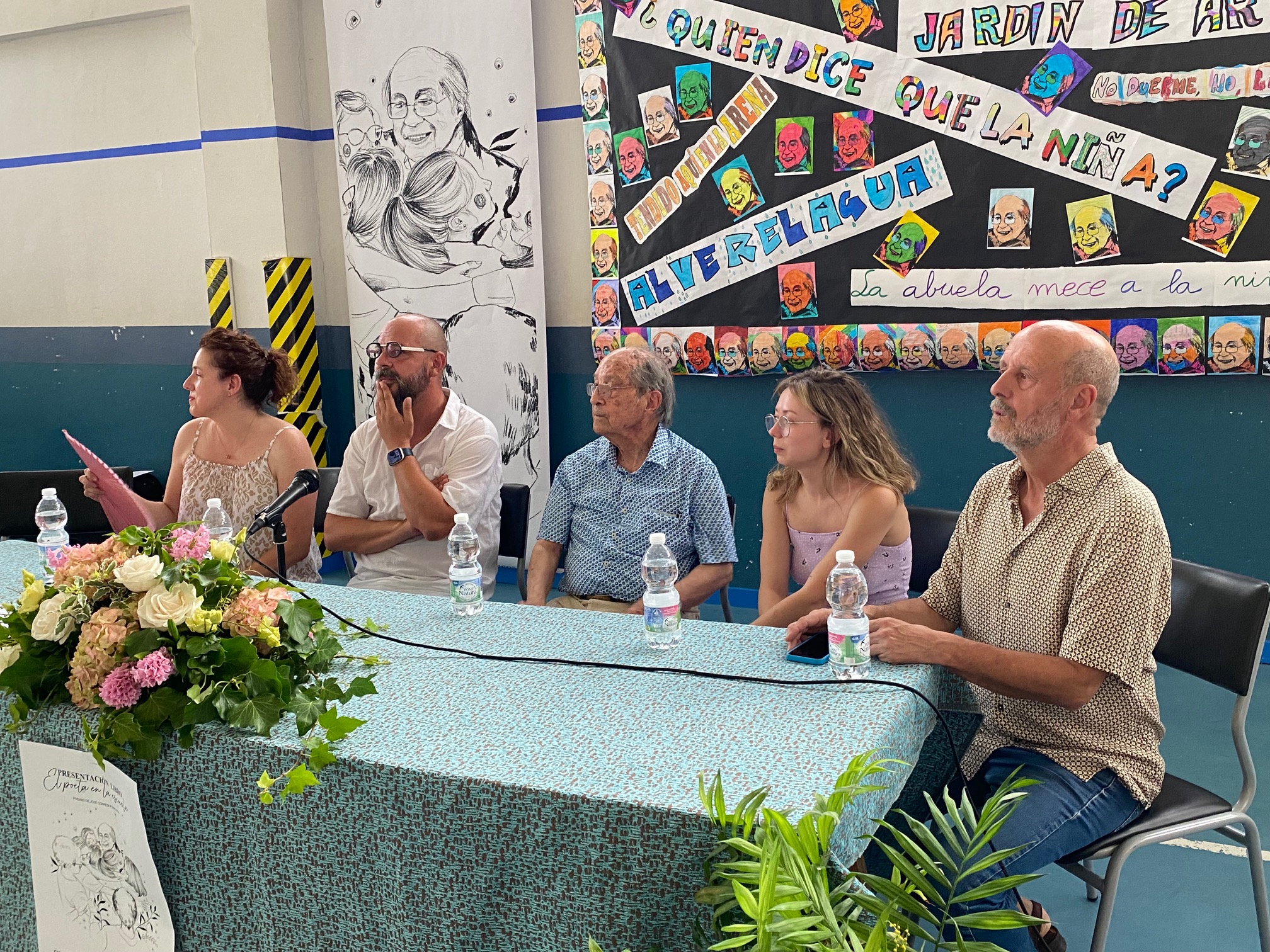 José Corredor Matheos presenta en el colegio Jardín de Arena el libro “El poeta en la escuela”