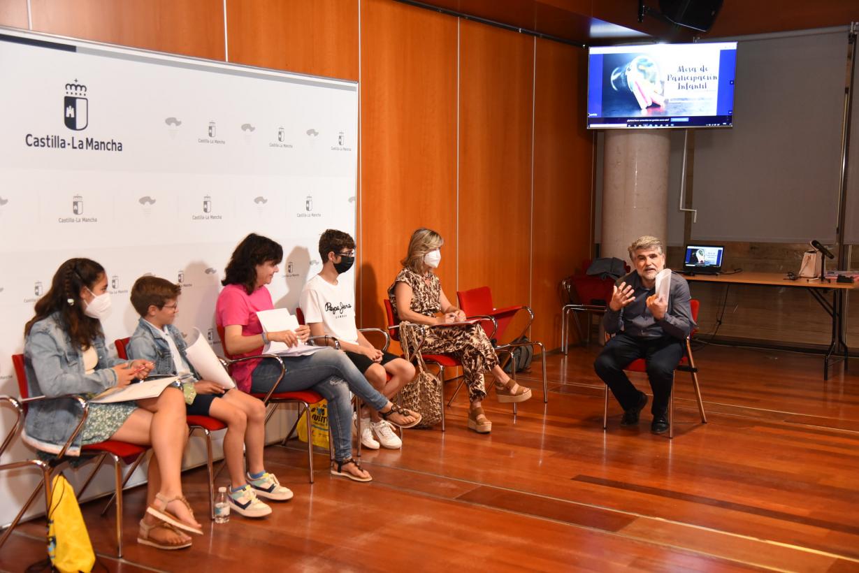 Un miembro del Consejo de Infancia y Adolescencia de Alcázar de San Juan forma parte de la Mesa de Participación Infantil de Castilla-La Mancha