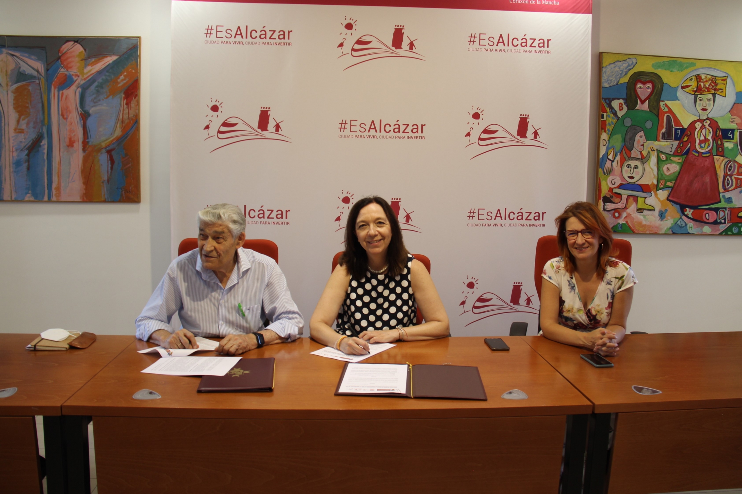 El Ayuntamiento de Alcázar y AFAS renuevan su colaboración para seguir mejorando los recursos y atención a personas con discapacidad