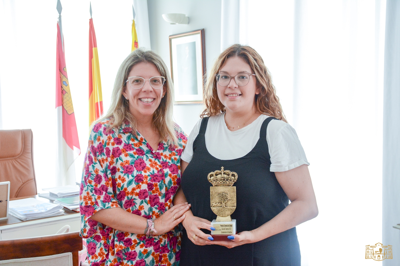 La alcaldesa entrega los premios del Concurso de Escaparates de la Gala del Comercio