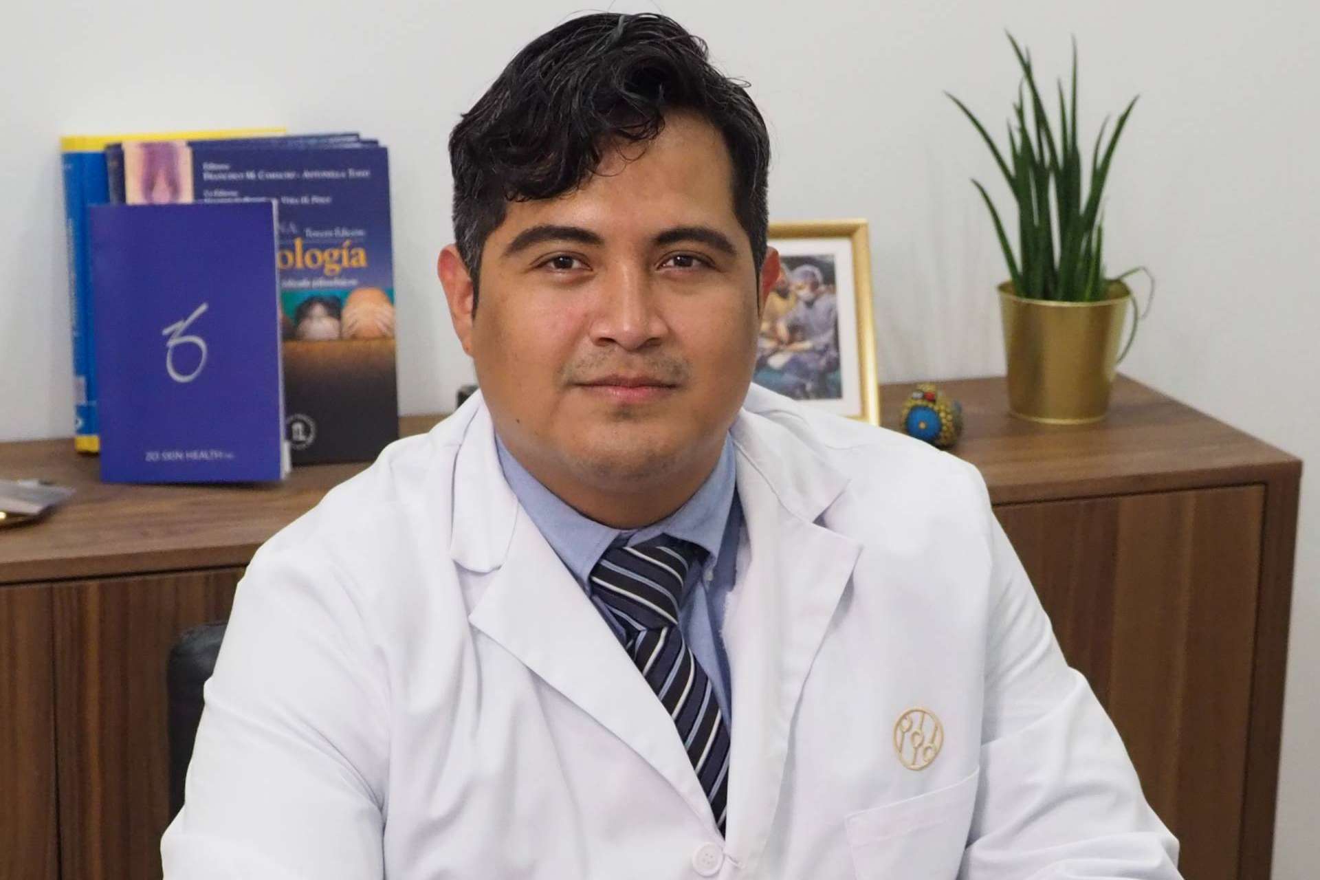 Conocer al Dr. Espinosa Custodio y cuáles son los beneficios de la técnica FUE-DHI