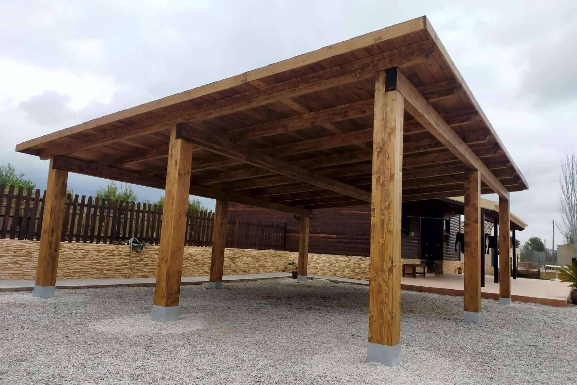 Pérgolas de madera disponibles en Proftek