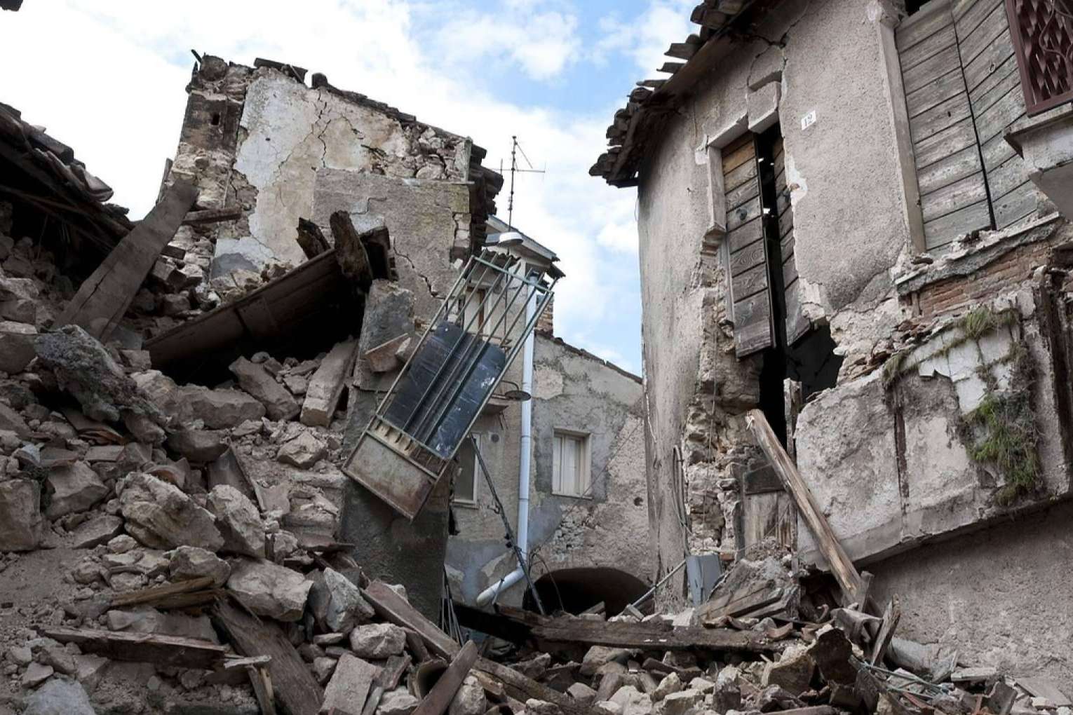 Cómo hacer frente a los terremotos, con Pacheco Arquitectos