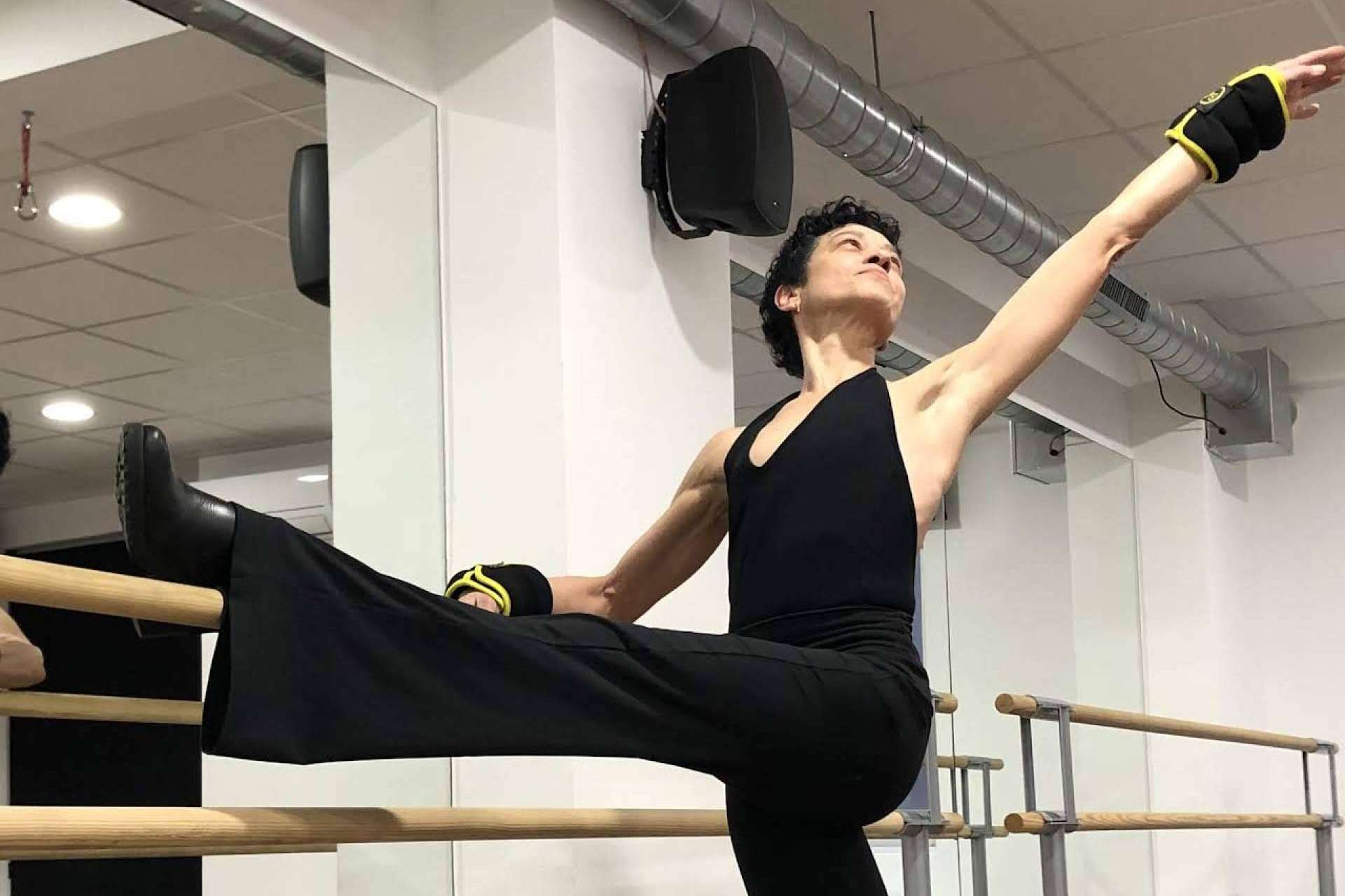 Clases de fitness ballet en la academia de Elena Marco