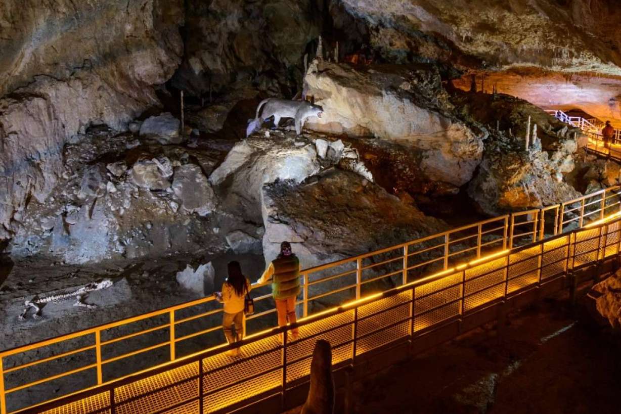 Algunas de las mejores cuevas turísticas de España para poner en práctica el Turismo Consciente
