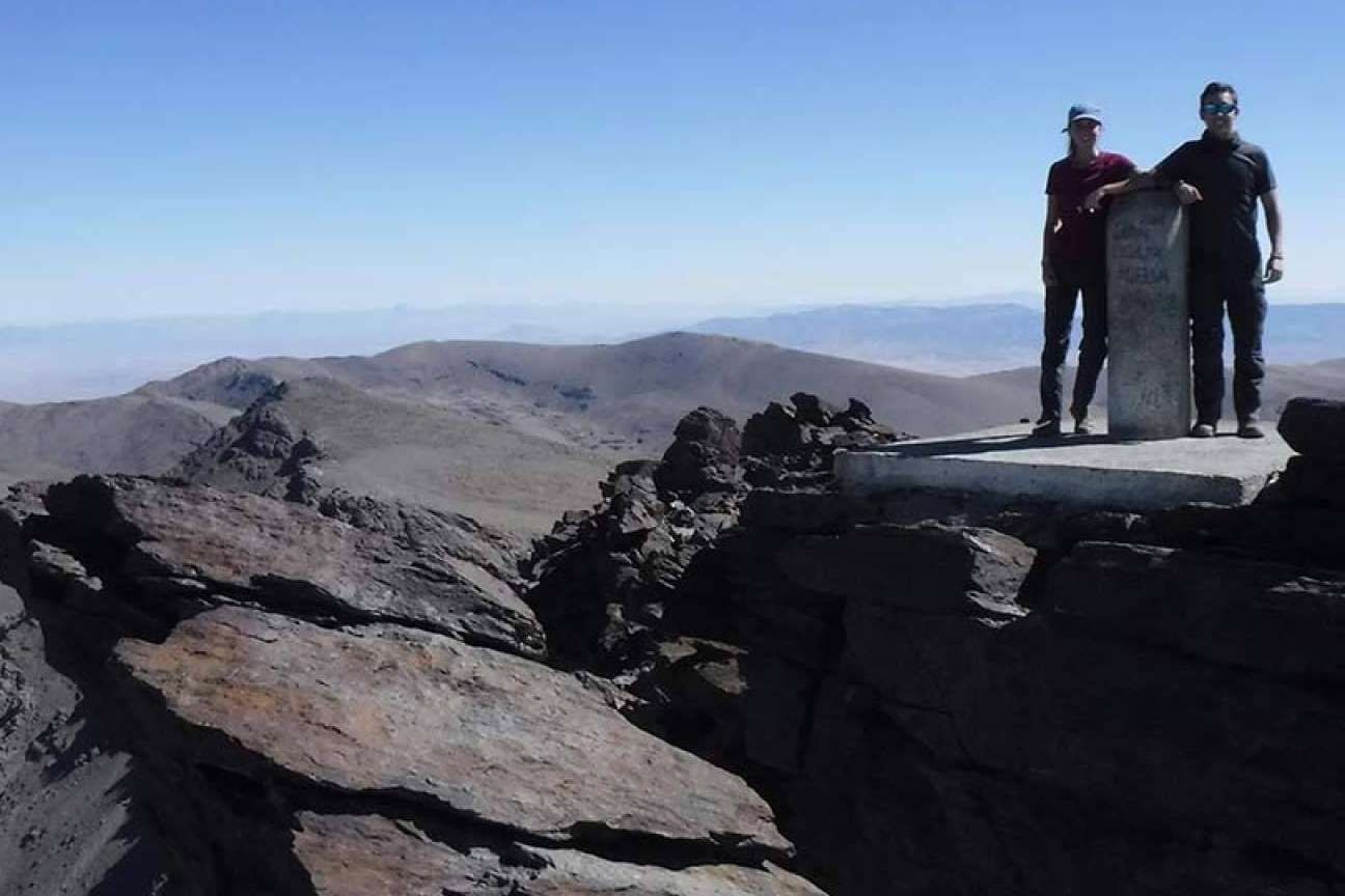 Guías Nevada ayuda a planificar una ruta de subida Mulhacén