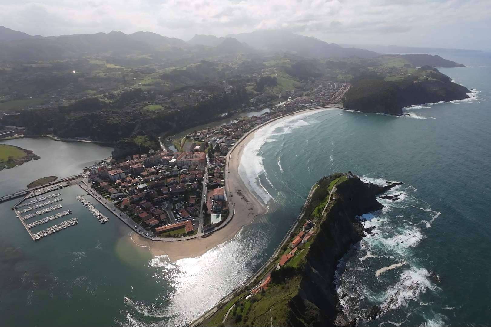 Asturfly dispone de un curso para convertirse en piloto de ultraligero en Asturias