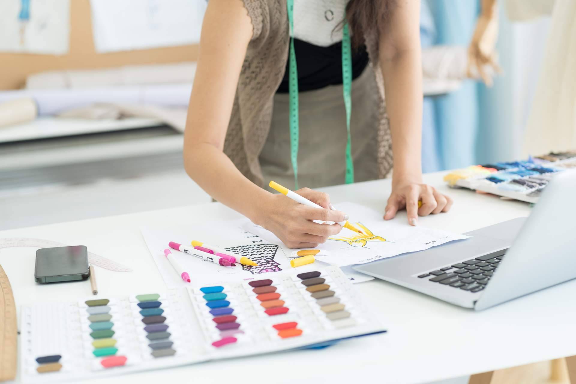 Gesenco Formación está ofreciendo cursos y másteres en diseño de vestuario escénico