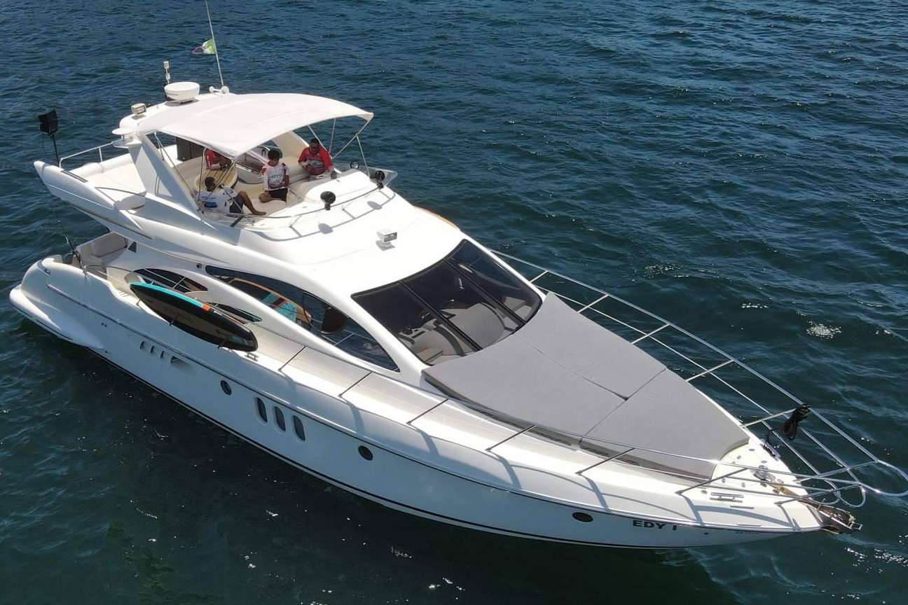 Alquilar un yate en Puerto Vallarta Mexico; ¿cuánto cuesta?
