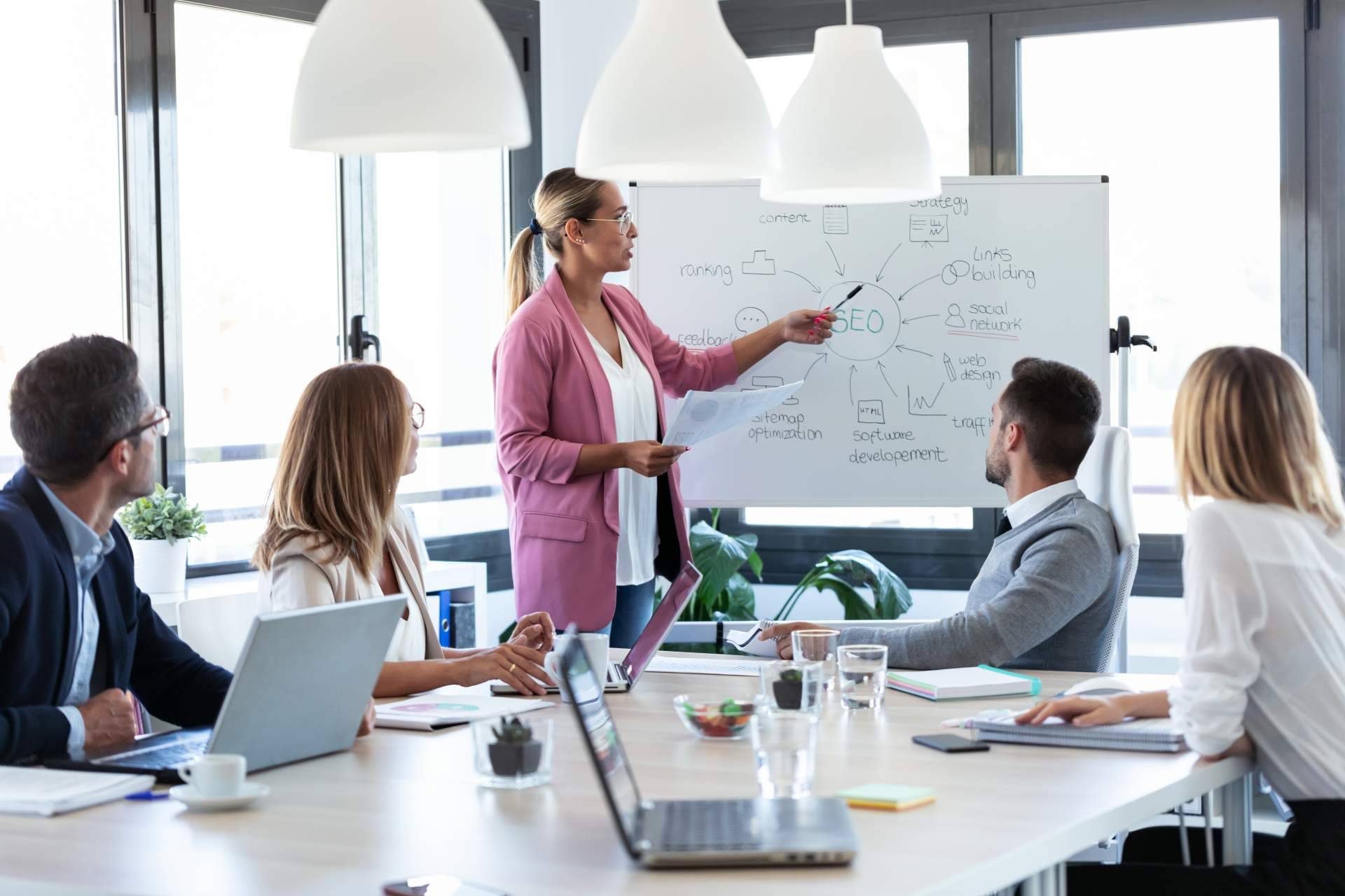 ¿Cómo optimizar el posicionamiento de una web? Con los servicios de una agencia en consultoría SEO como Idital