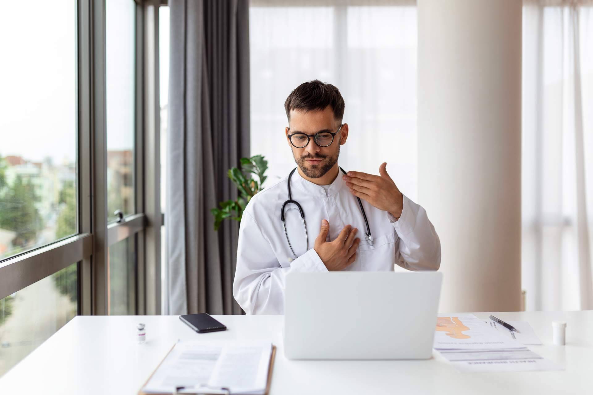 CareMe proporciona el acceso totalmente remoto a los servicios médicos