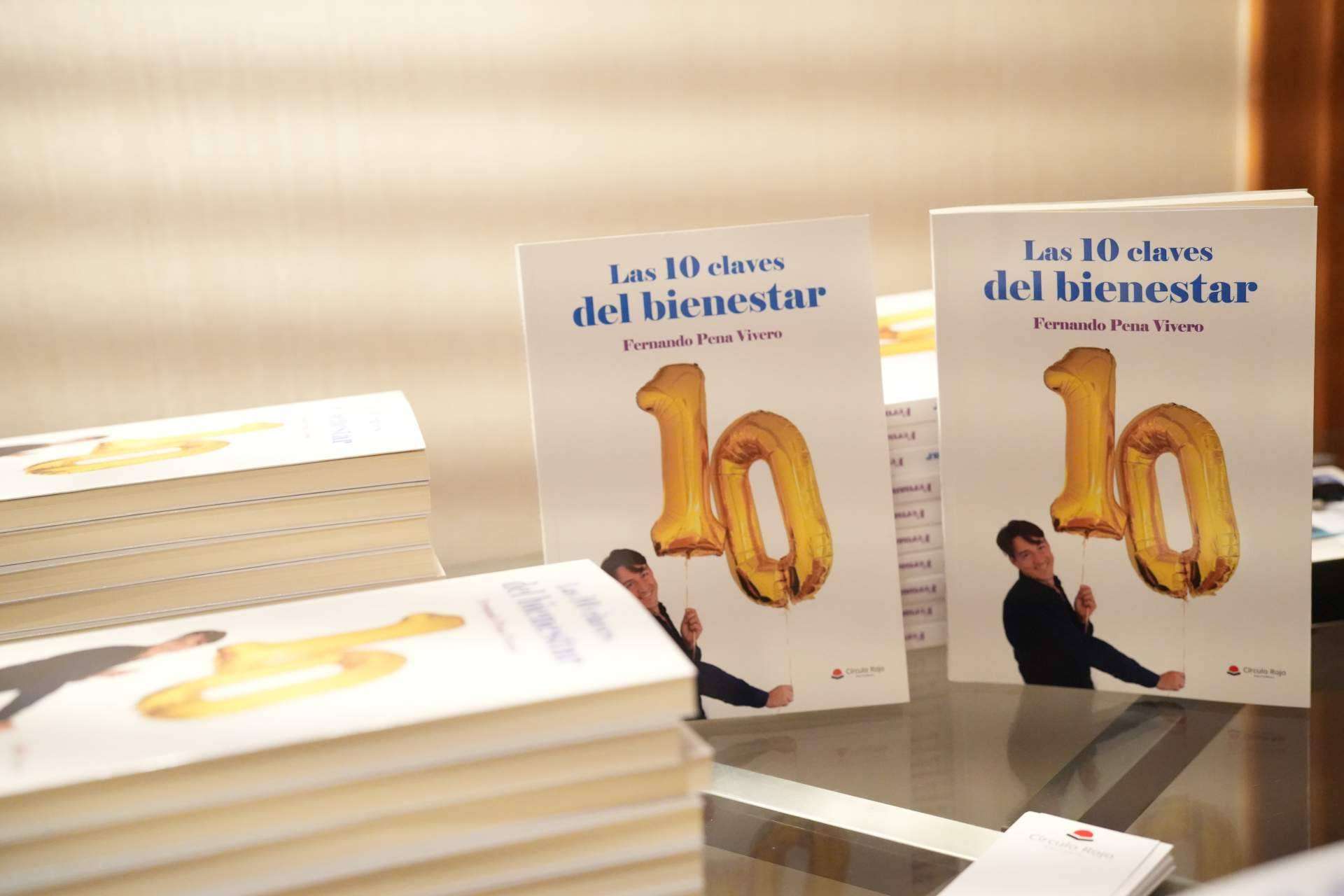 Fernando Pena, autor de Las 10 claves del bienestar, concede una entrevista en el primer aniversario de la publicación de su libro