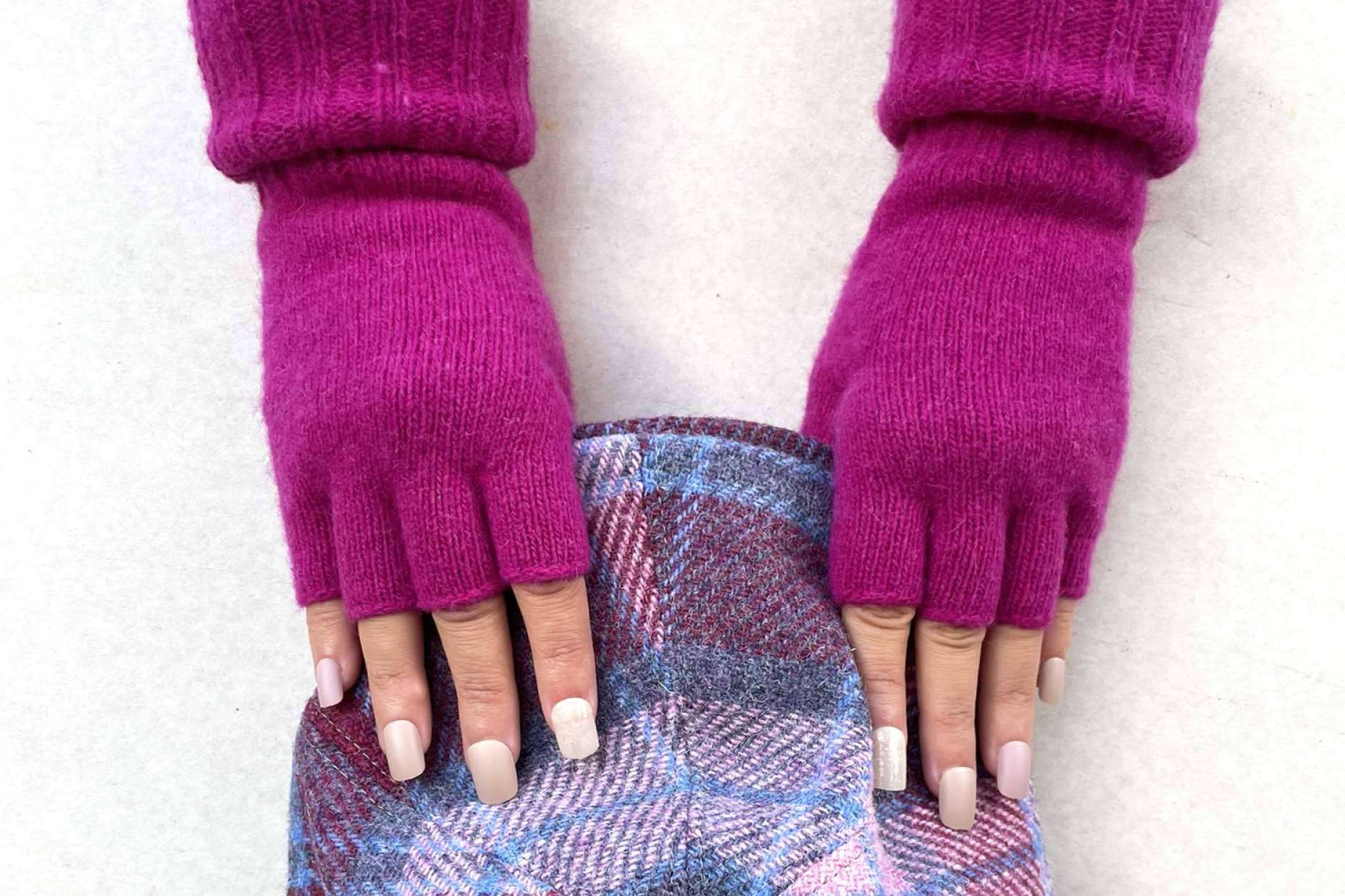 Los guantes sin dedos de Santacana, mitones