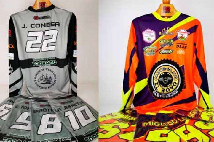 Adquirir camiseta motocross con ADHESIVOSEMBARRADOS