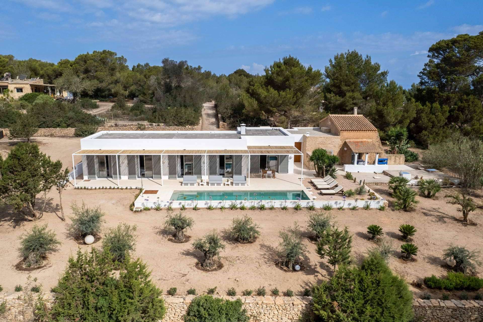 Alojamiento con servicios excelentes en Formentera e Ibiza, con Can Corda