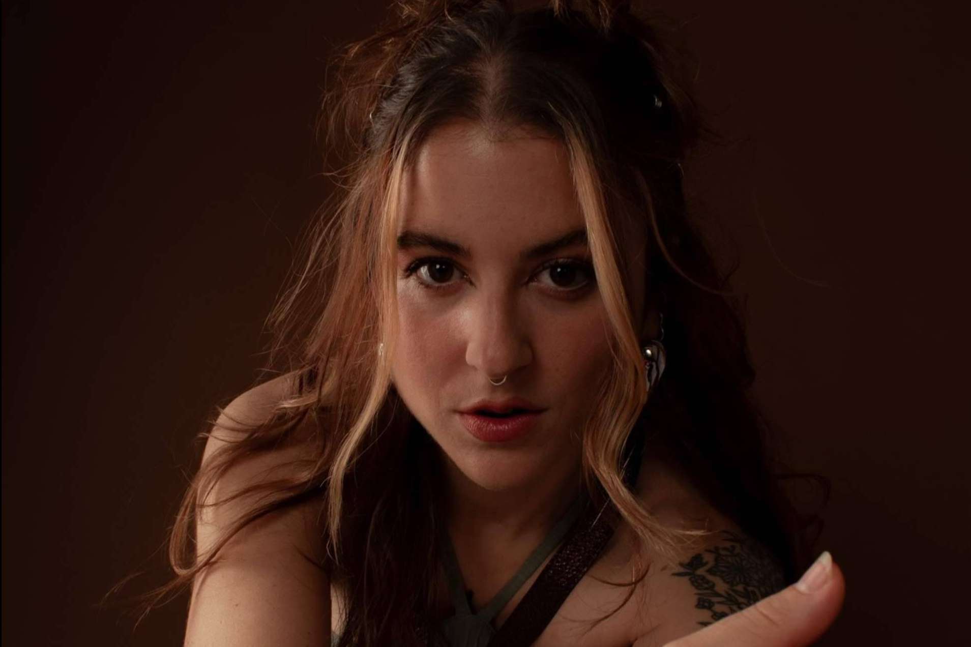 ‘Vuelve’ es el nuevo y quinto álbum de La Otra