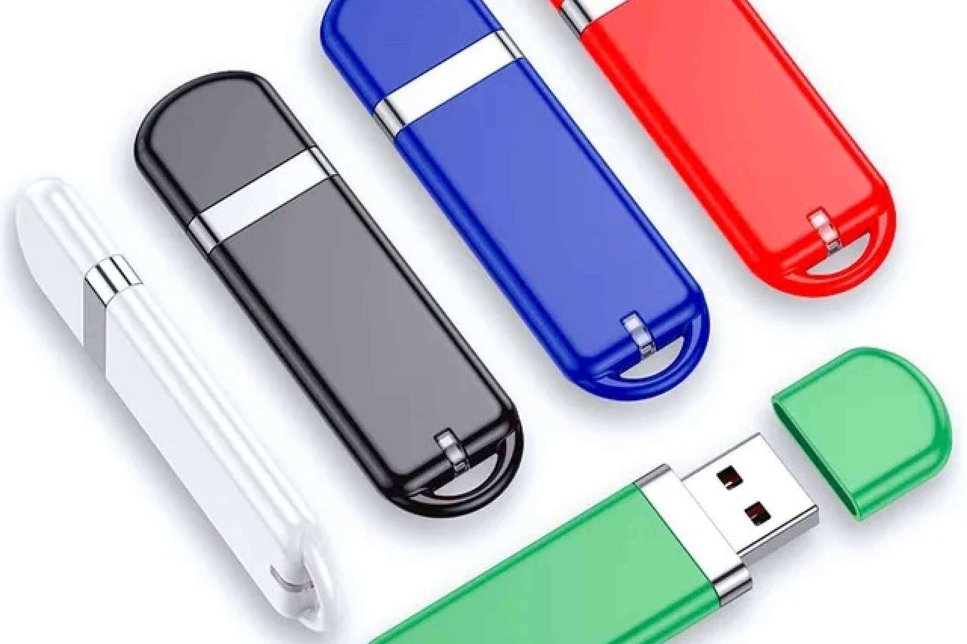 Regalar USB personalizados en campañas publicitarias