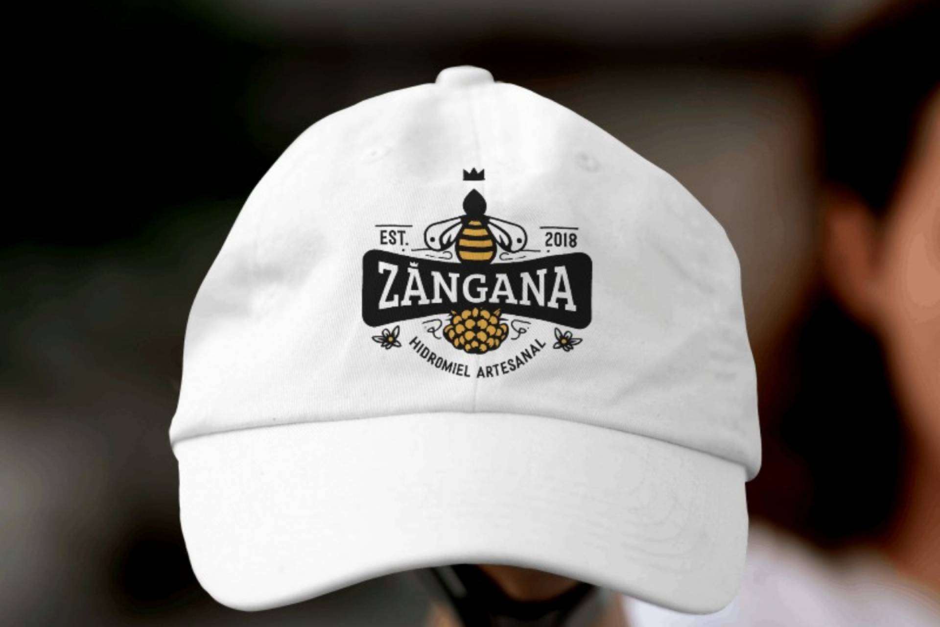 Hidromiel Zángana lanza una línea de camisetas, sudaderas, bolsas y gorras originales y únicas