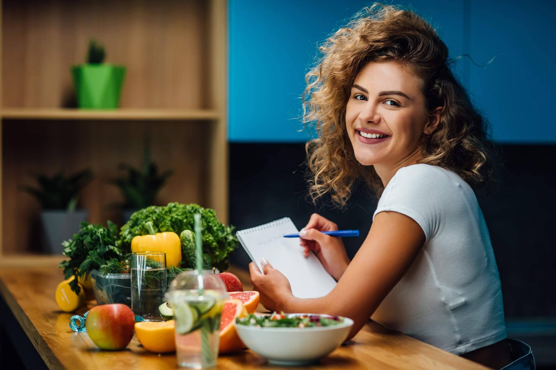Bienestar para la mujer con dietas y nutricionistas profesionales