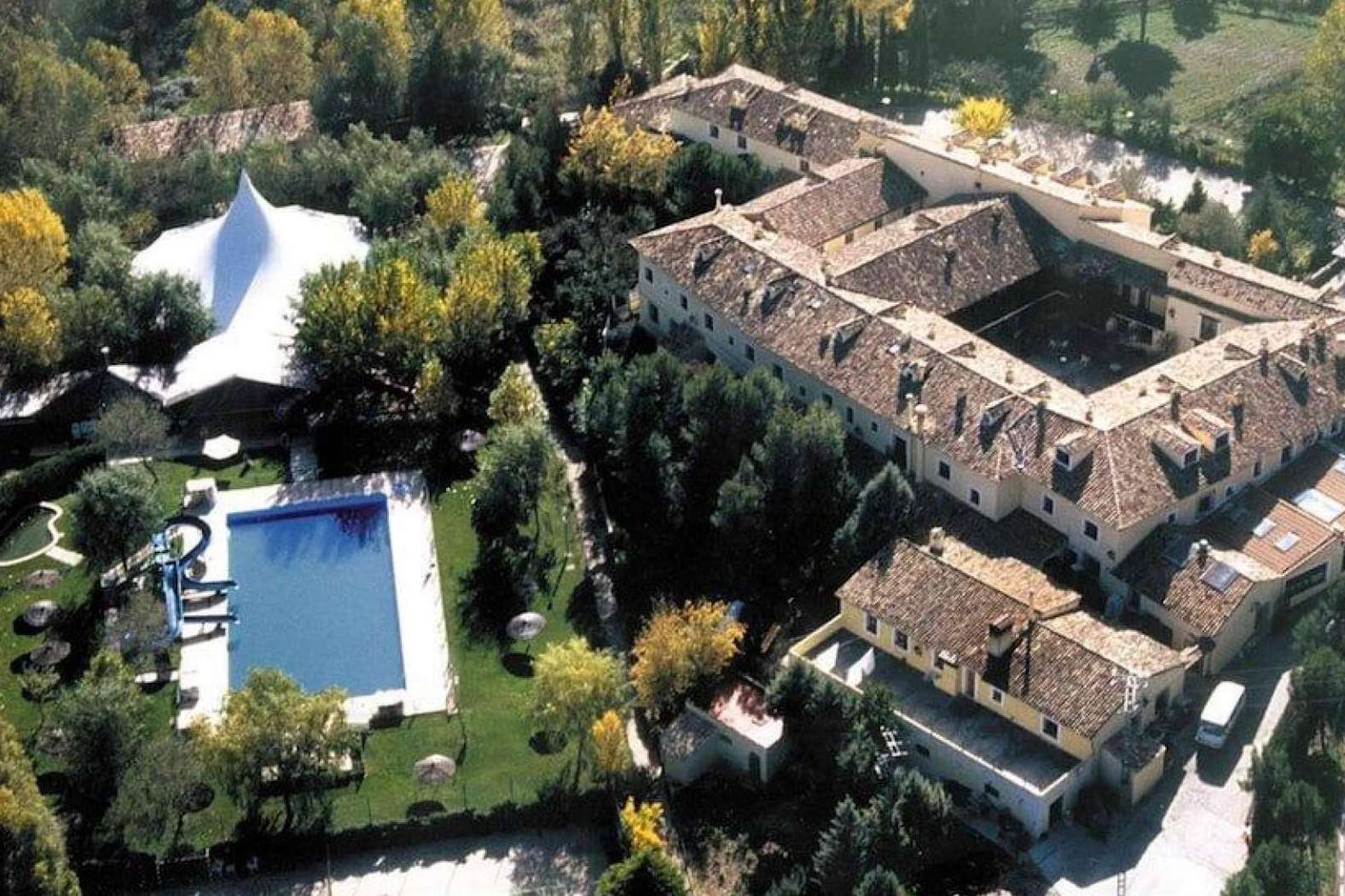 Cuenca Destination; donde el inglés y la diversión se encuentran en un hotel de Lujo