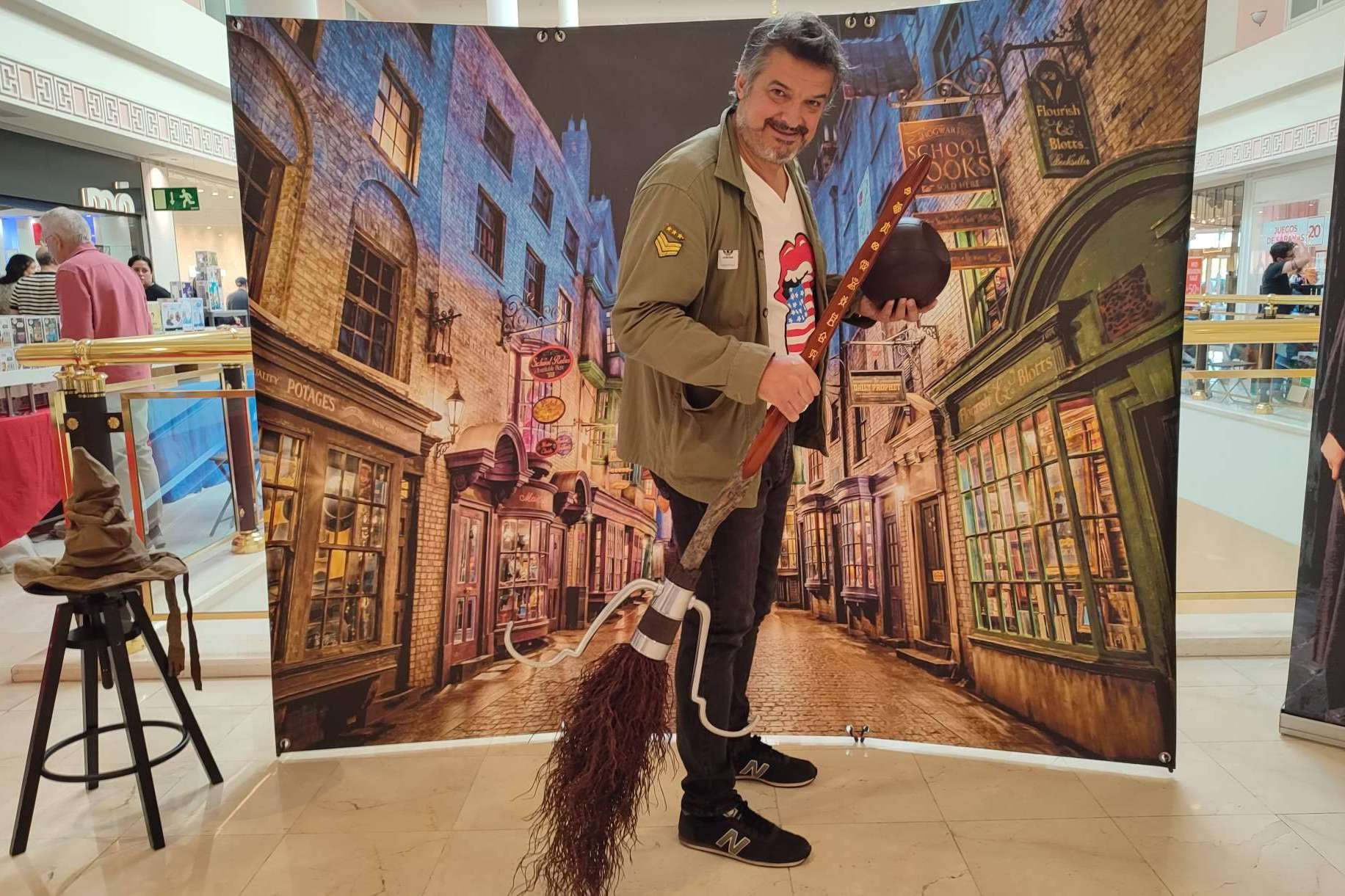 Cruzar la plataforma 9 ¾ y emprender el viaje al centro comercial Plaza Loranca 2 este sábado 8 de junio