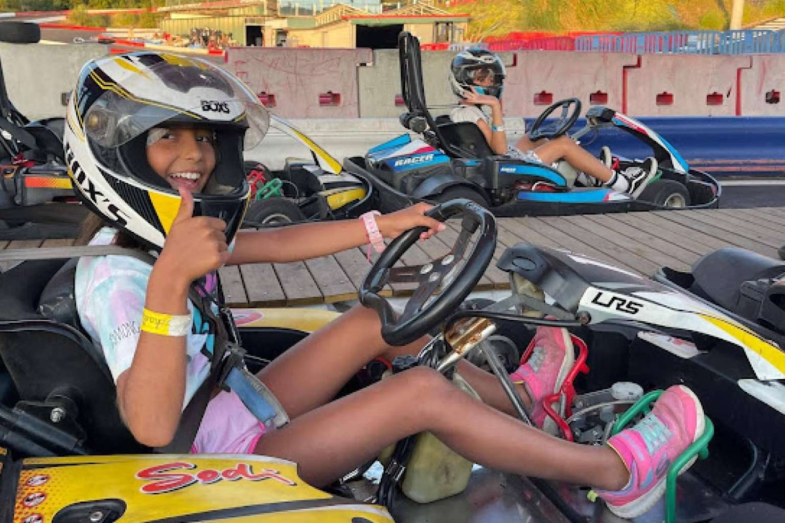 Racing Dakart combina la diversión en familia con la innovación en su formidable zona de carreras, en Rías Baixas
