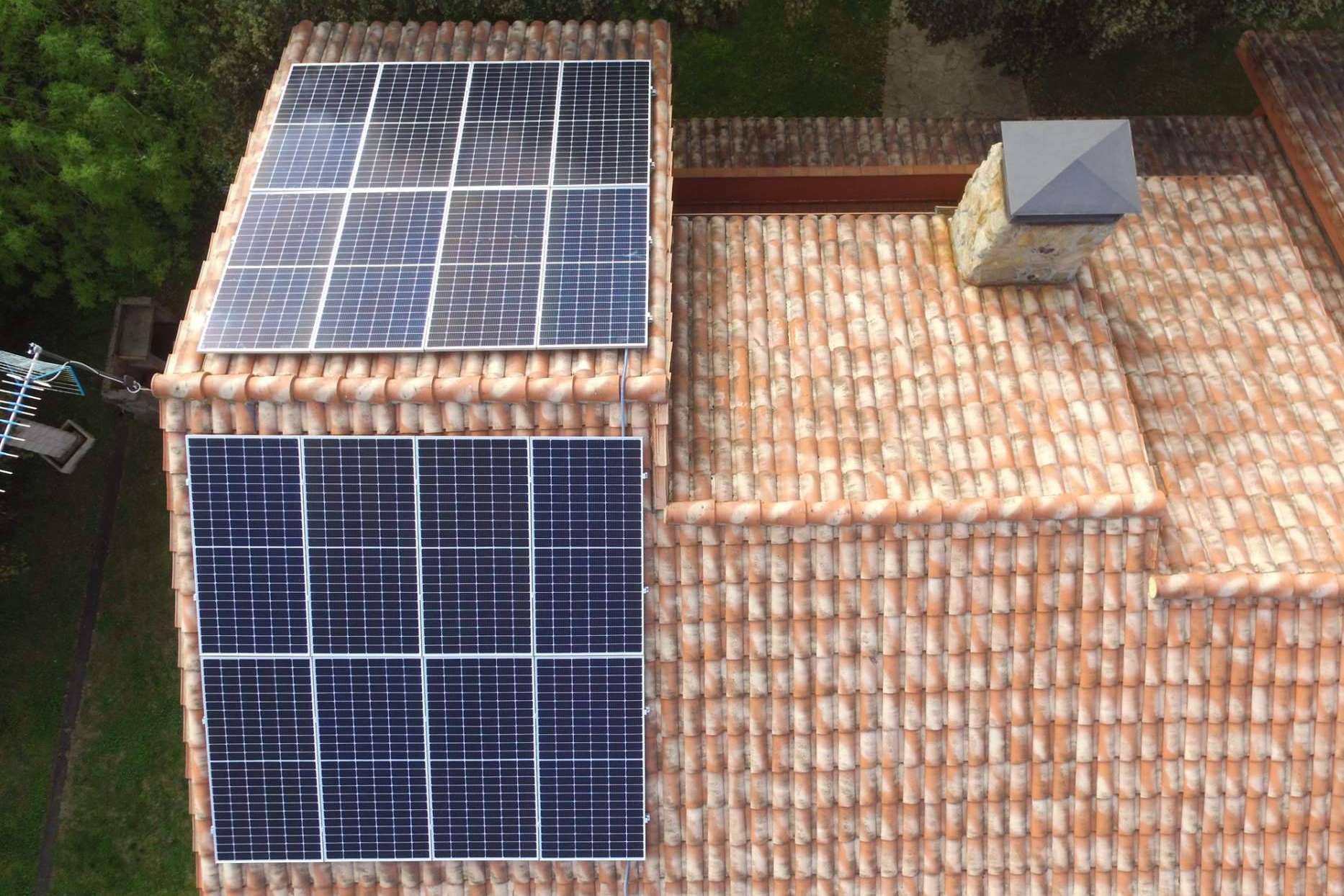 Ecogreen instala placas fotovoltaicas para potenciar la eficiencia energética