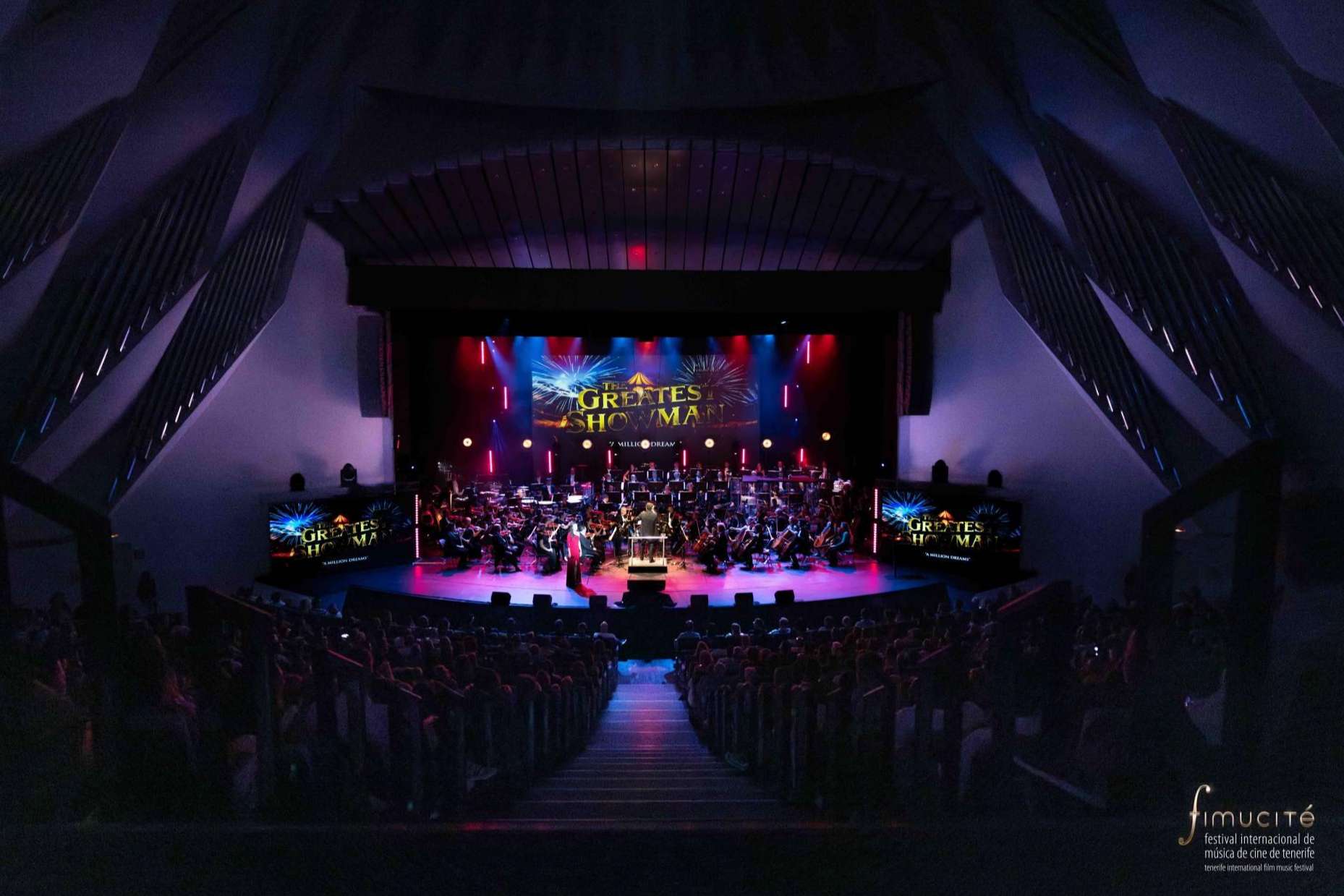 Fimucité hace historia con un público entregado que brindó grandes ovaciones en el concierto de clausura de su 18ª edición