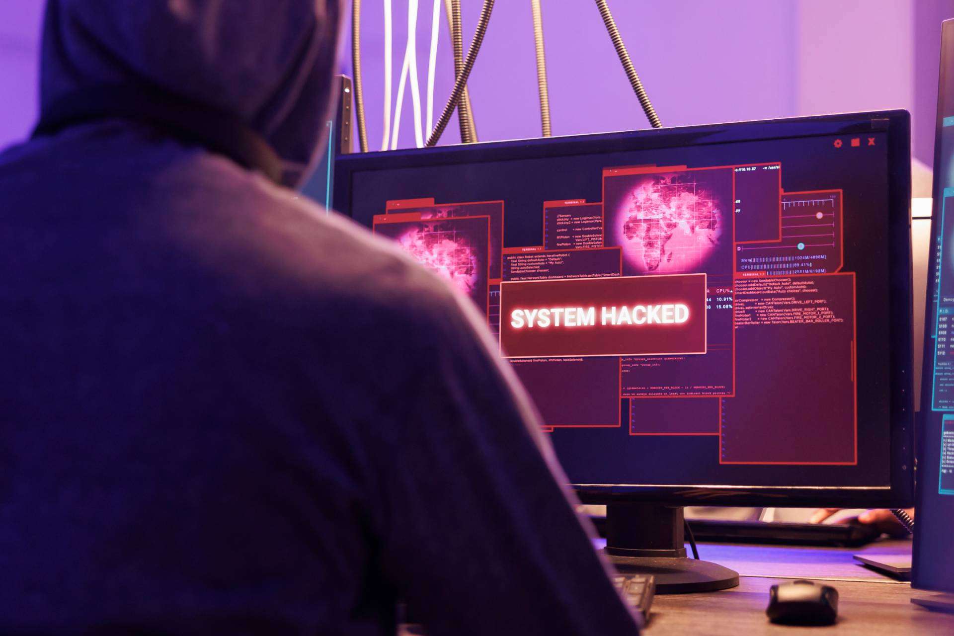 ¿Qué pasaría si un hacker entra en una cuenta bancaria?
