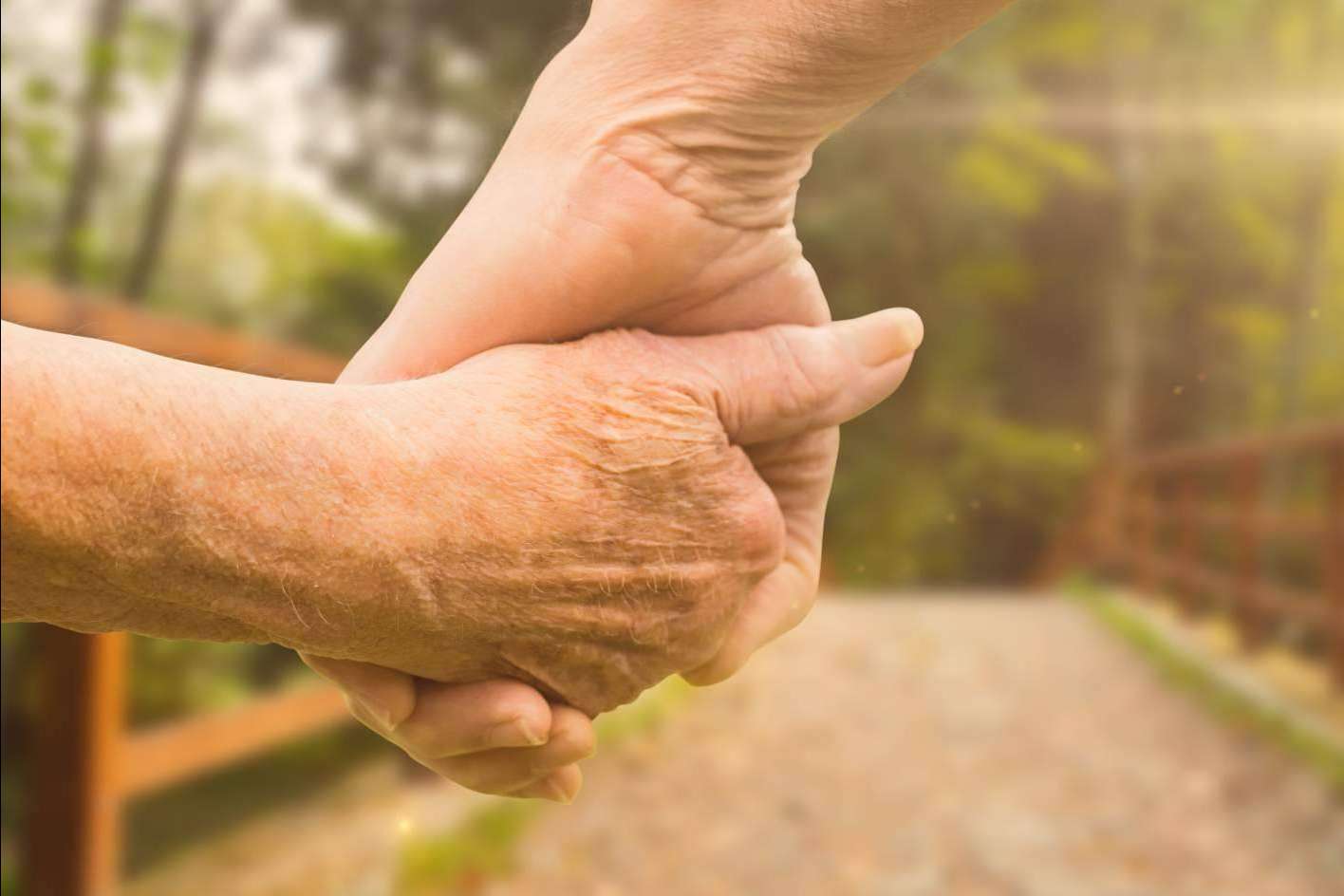 Servicio personalizado de atención a personas de la tercera edad, de la mano de algunos de los mejores cuidadores